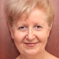 Dr. Csonka Eszter